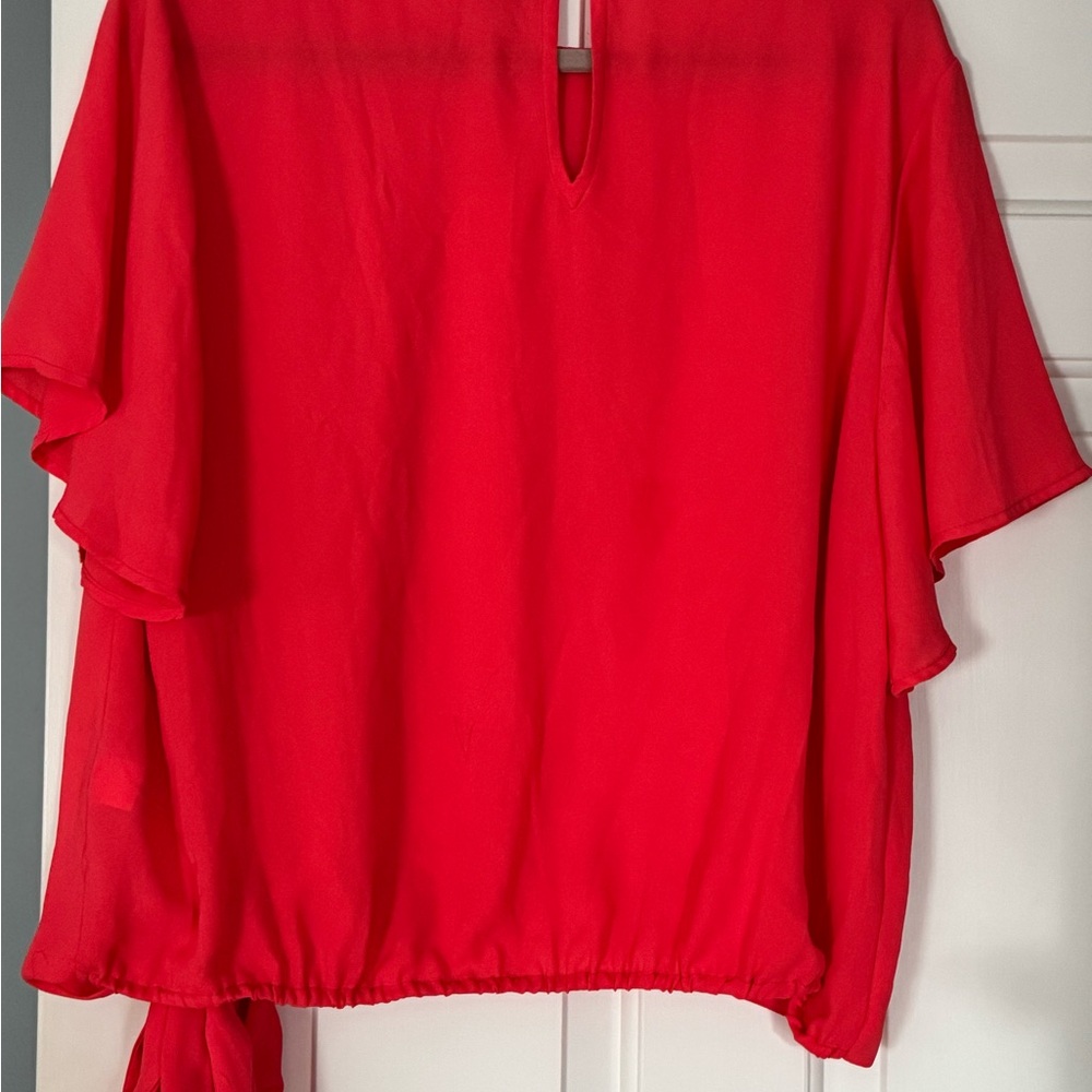 Vince Camuto Scarlet Blouse with Keyhole Detail